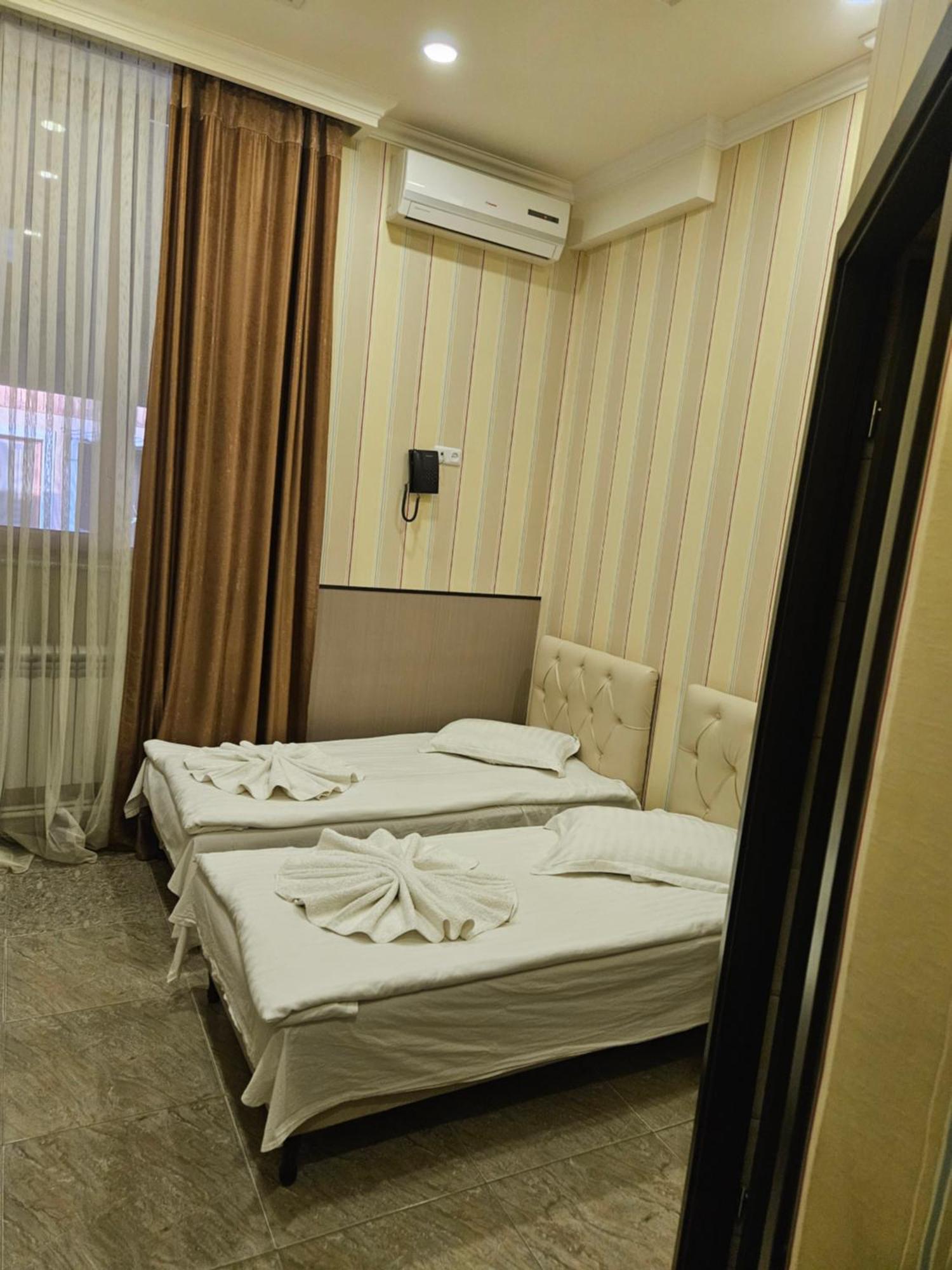 Eridana Hotel Jerevan Eksteriør bilde