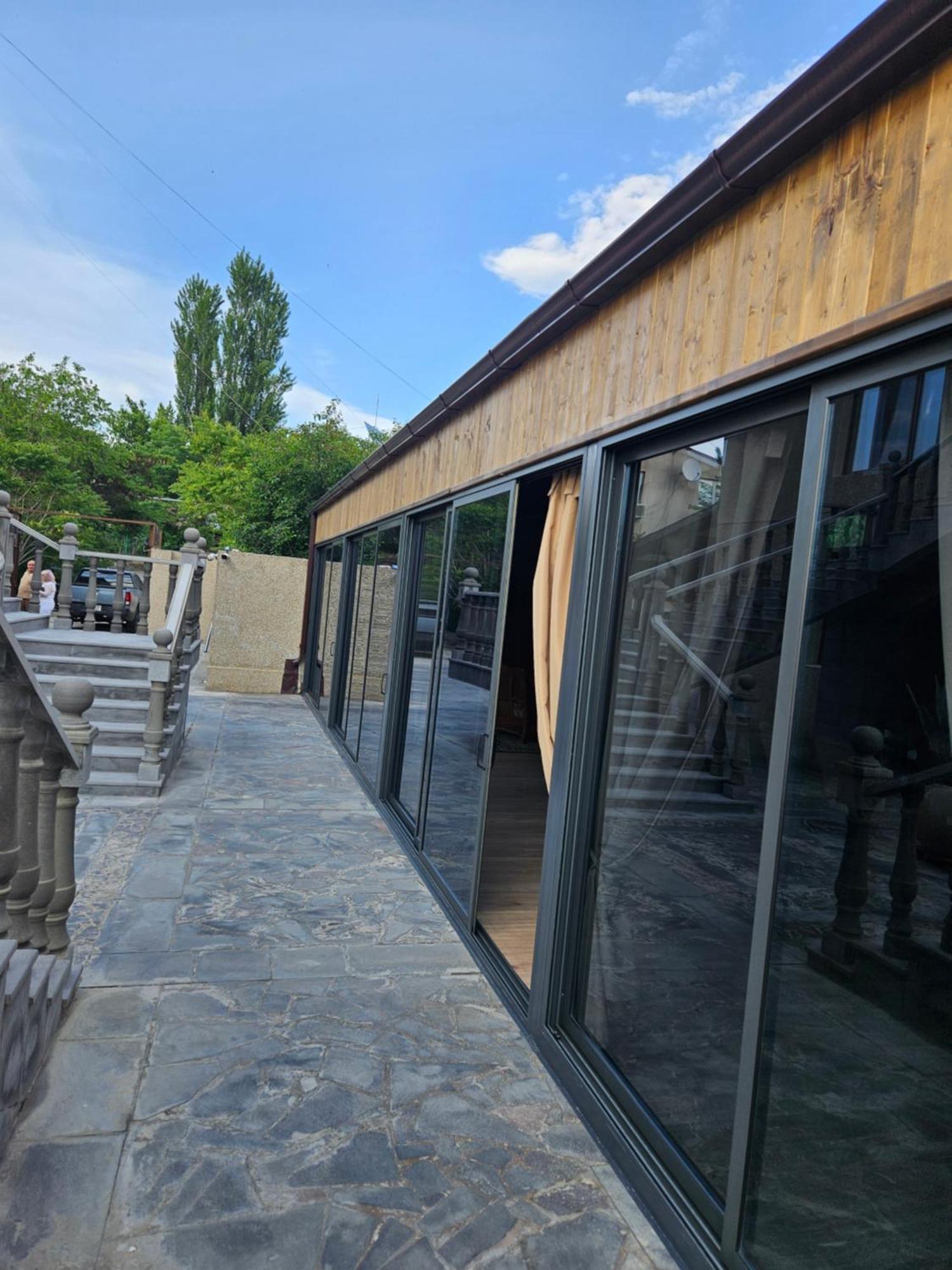Eridana Hotel Jerevan Eksteriør bilde