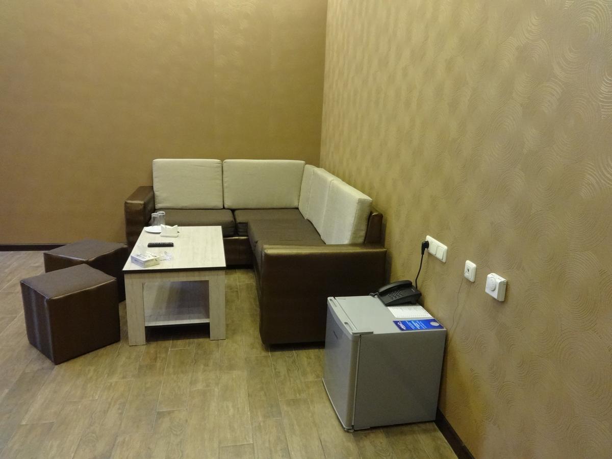 Eridana Hotel Jerevan Eksteriør bilde