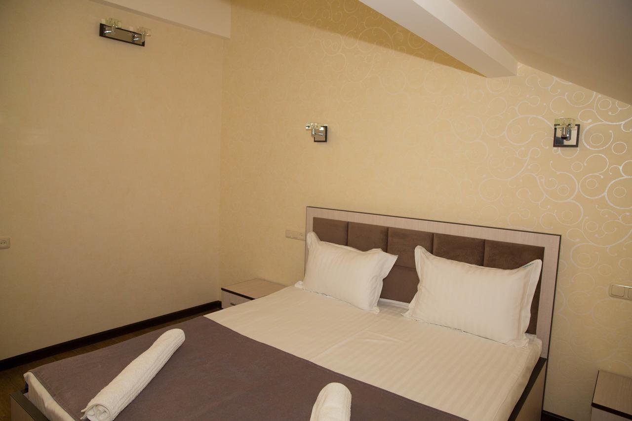 Eridana Hotel Jerevan Eksteriør bilde