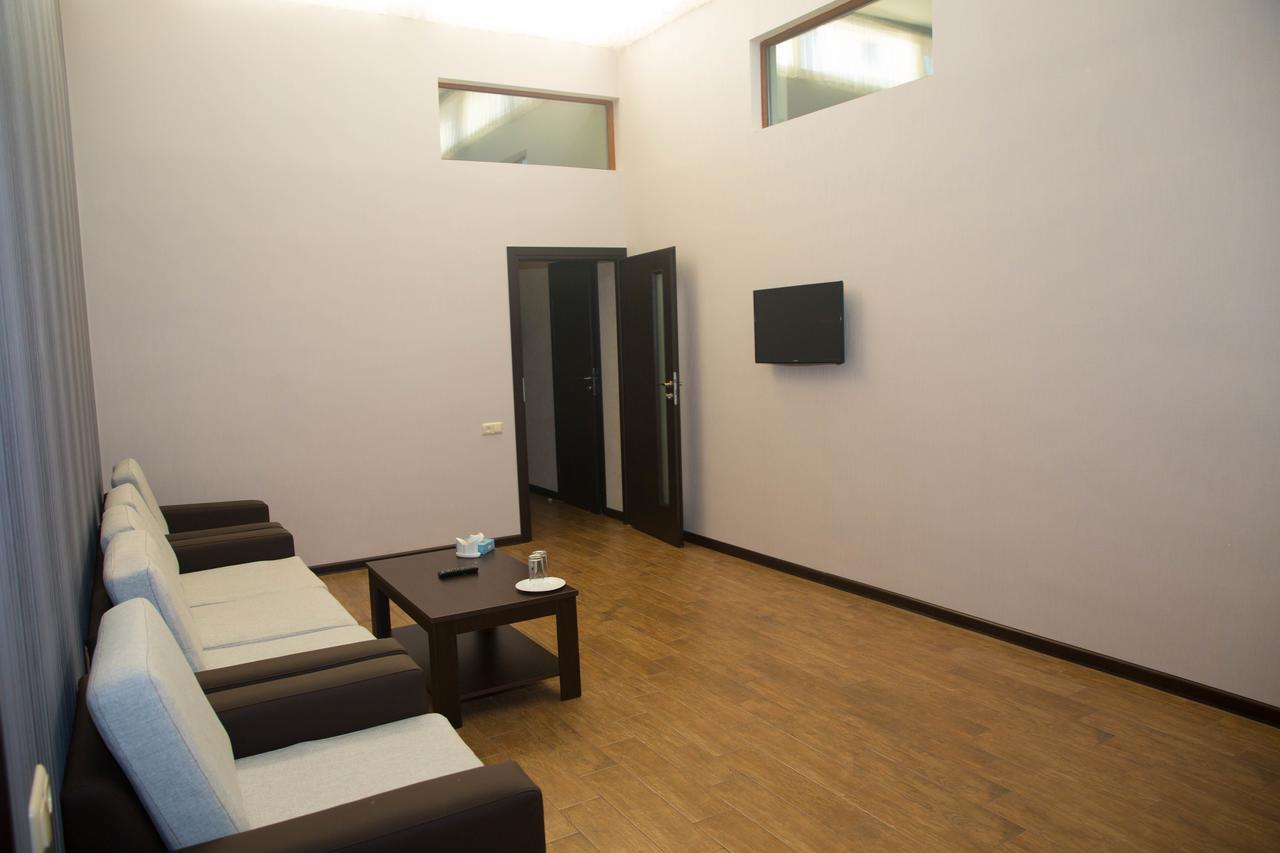 Eridana Hotel Jerevan Eksteriør bilde